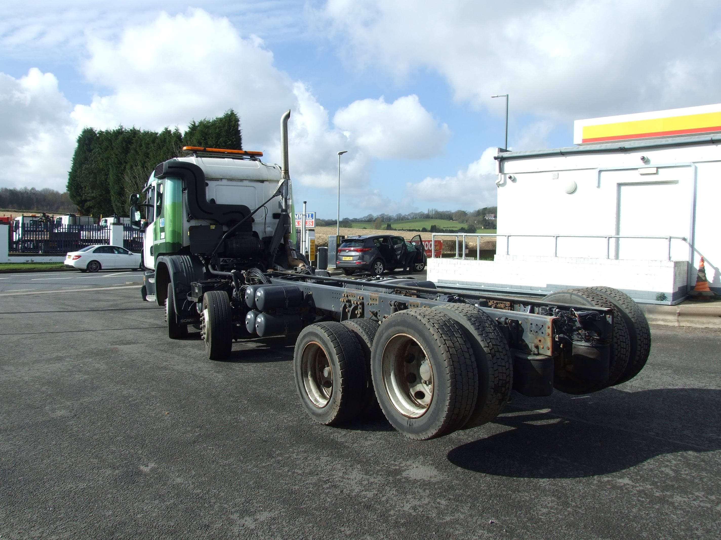 2015 SCANIA P320 – CHASSIS- 32 TONNE