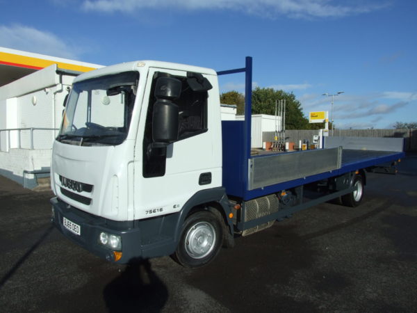 Iveco 75 E16 Scaffold side view