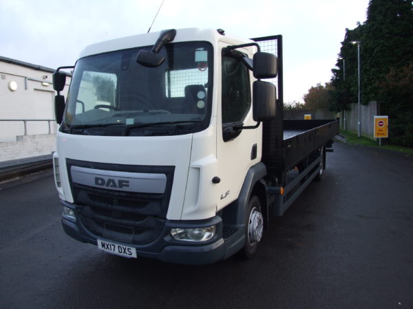 DAF LF180 12T DROPSIDE SIDE VIEW