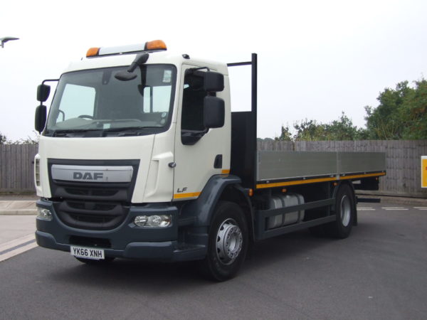 DAF LF250 DROPSIDE SIDE VIEW