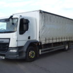 DAF LF220 CURTAINSIDE SIDE VIEW